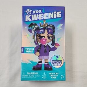 NIB XOX KWEENiE Fearless Kweens Mystery Figurine Inside NWOT